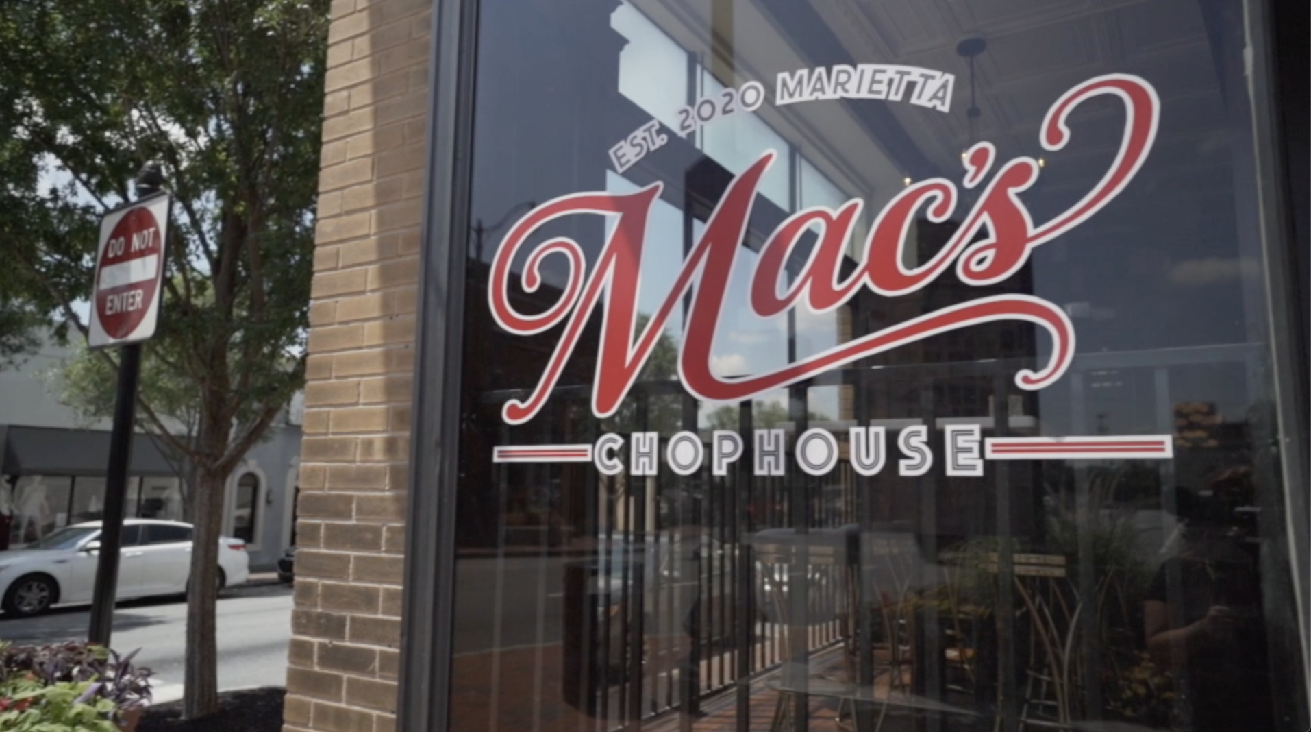 Mac's Chophouse on the Marietta Square